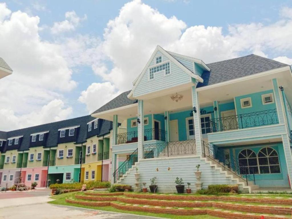 Nabanmae Resort Lampang Exterior photo